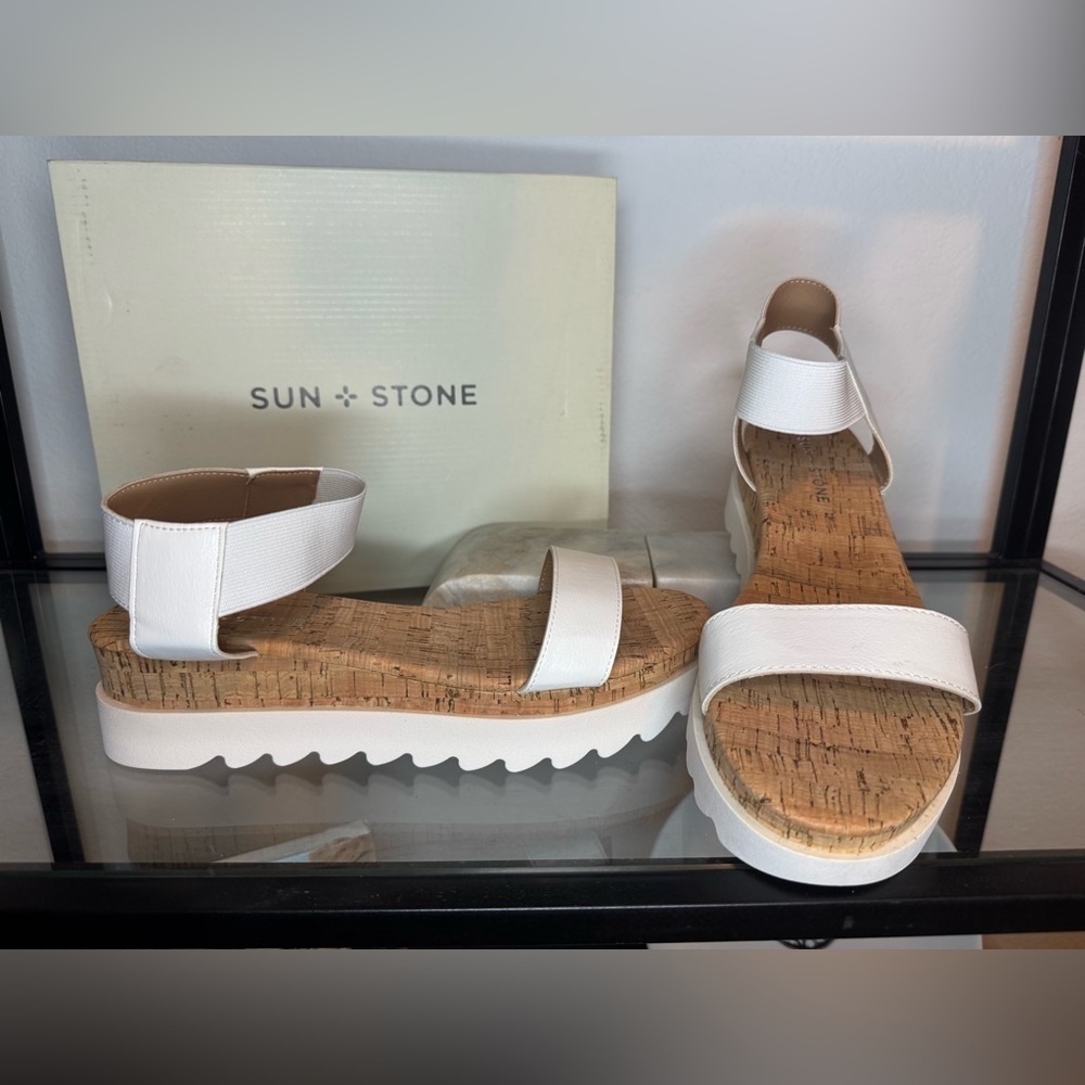 NWT Sun + Stone Melanyy Laceless Open Toe Wedge Sandals White Size 9.5 - Picture 5 of 8